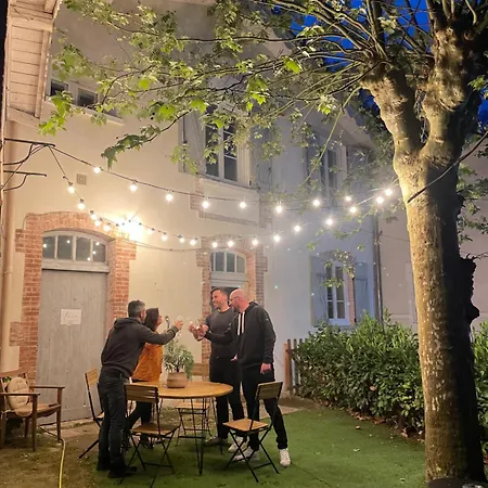 Charmante Maison à Avec Jardin, Prox Lyon *